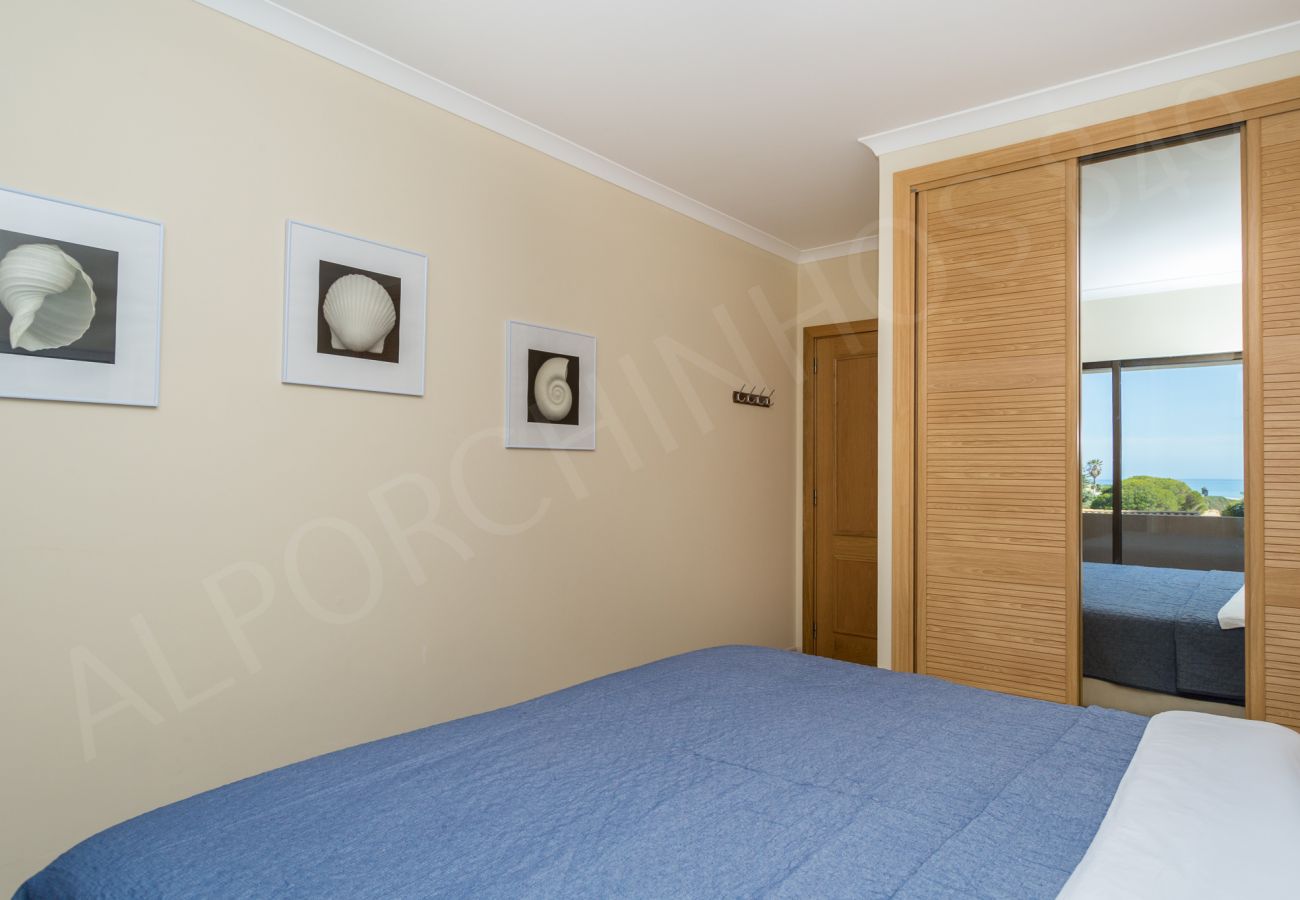 Apartamento em Porches - Alporchinhos 840