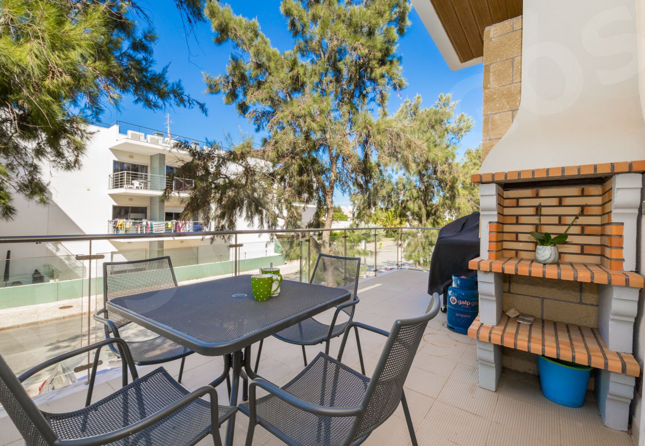 Casa geminada em Lagos - Casa Vista Lago