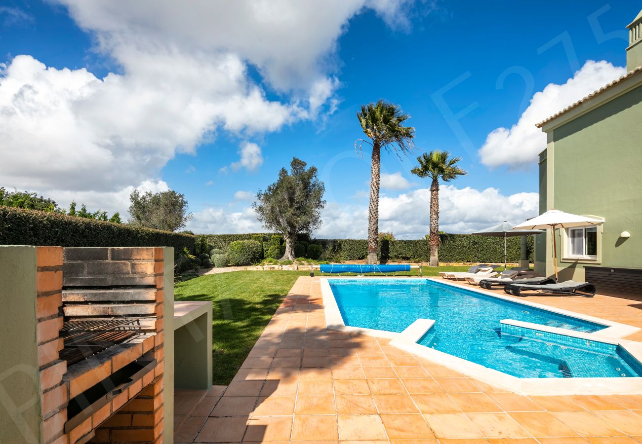 Villa in Carvoeiro - Pinta Golf 275